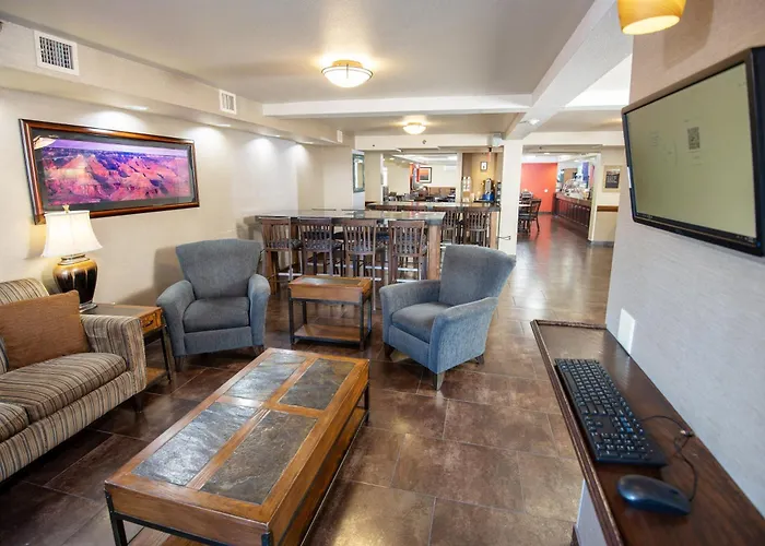 Grand Canyon Hotel & Suites