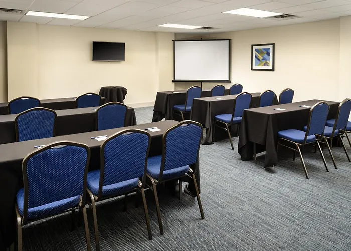 Holiday Inn Express Hotel & Suites Irving Dfw Airport North By Ihg