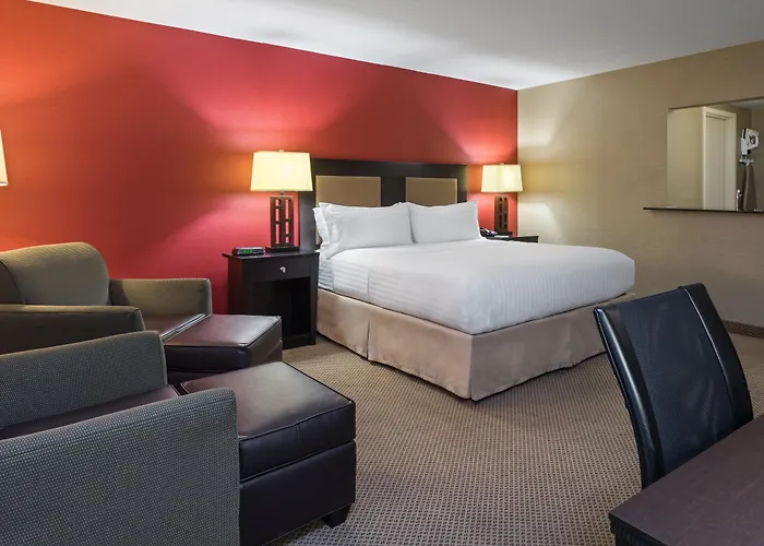 Holiday Inn Express Charleston-Civic Center By Ihg