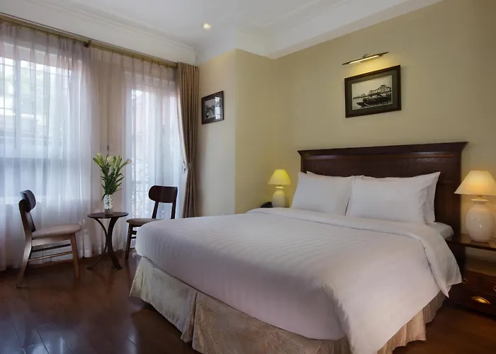 Classic Street Hotel