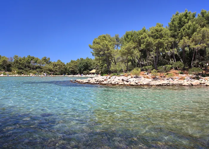 Crvena Luka Resort