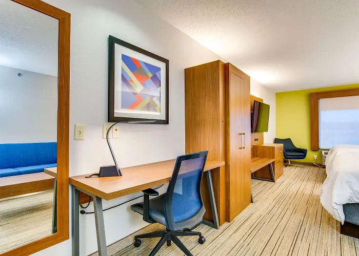 Holiday Inn Express Vincennes