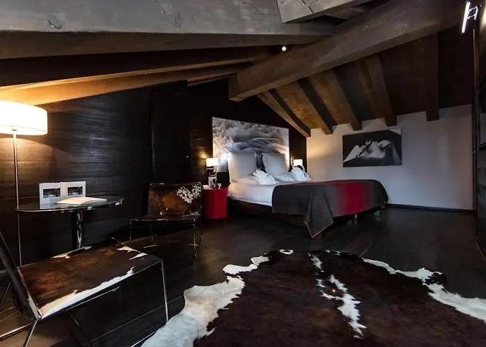 Avenue Lodge Hotel & Spa