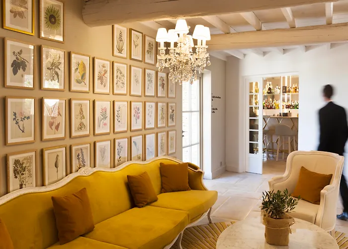Mas des Herbes Blanches Hôtel&Spa – Relais&Châteaux Joucas