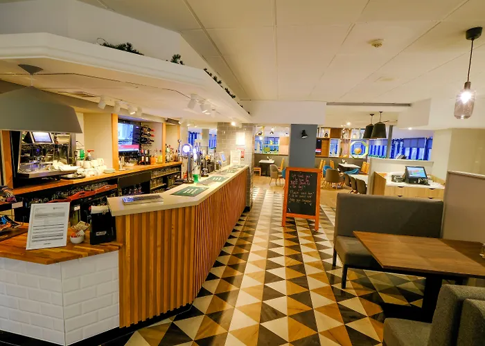 Holiday Inn Warrington By Ihg