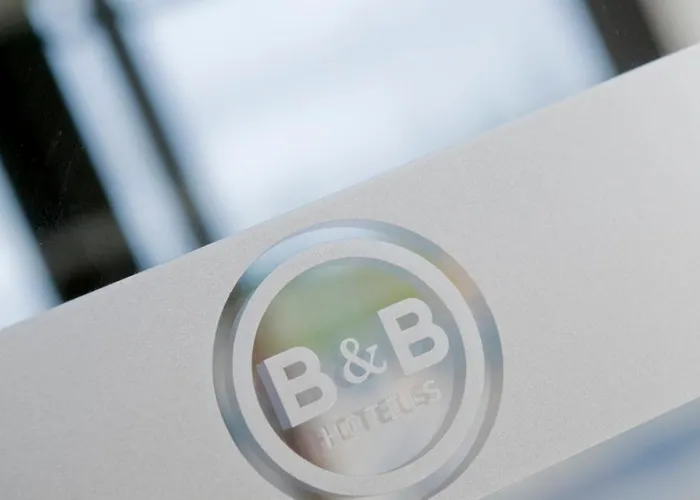 B&B Hotel Arras Centre Les Places