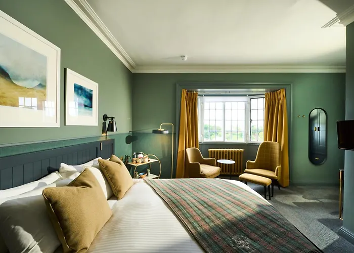 Royal Marine Hotel, By Highland Coast Hotels