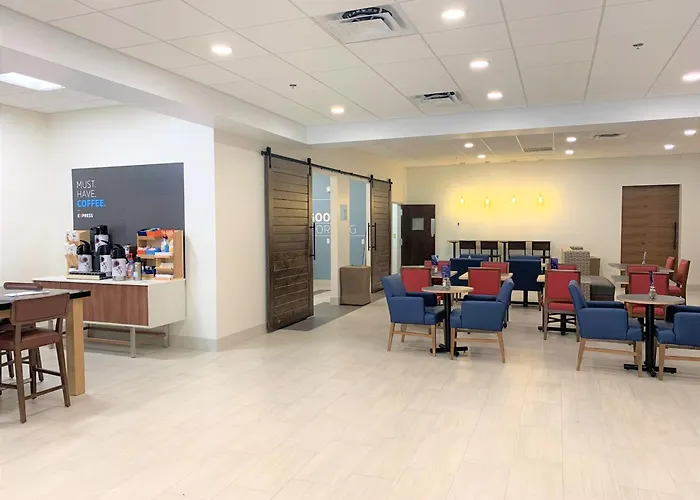 Holiday Inn Express Boca Raton - West By Ihg