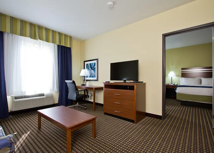 Holiday Inn Express And Suites Denver East Peoria Street By Ihg