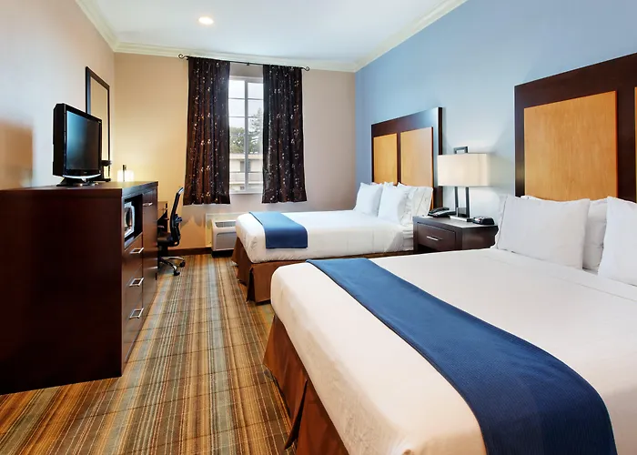 Holiday Inn Express Benicia By Ihg
