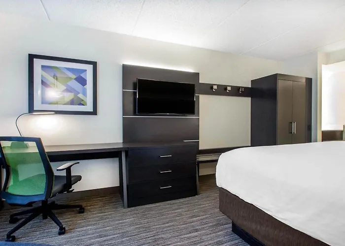 Holiday Inn Express & Suites - Albany Airport - Wolf Road By Ihg