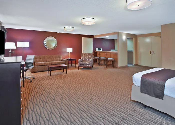 Holiday Inn - Manitowoc