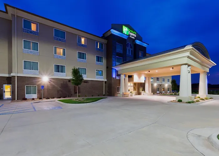 Holiday Inn Express Hotel & Suites Salina By Ihg