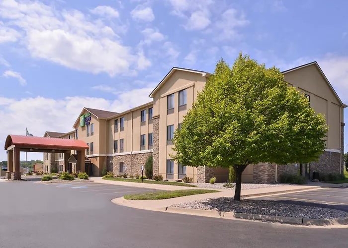 Holiday Inn Express & Suites Topeka West I-70 Wanamaker By Ihg