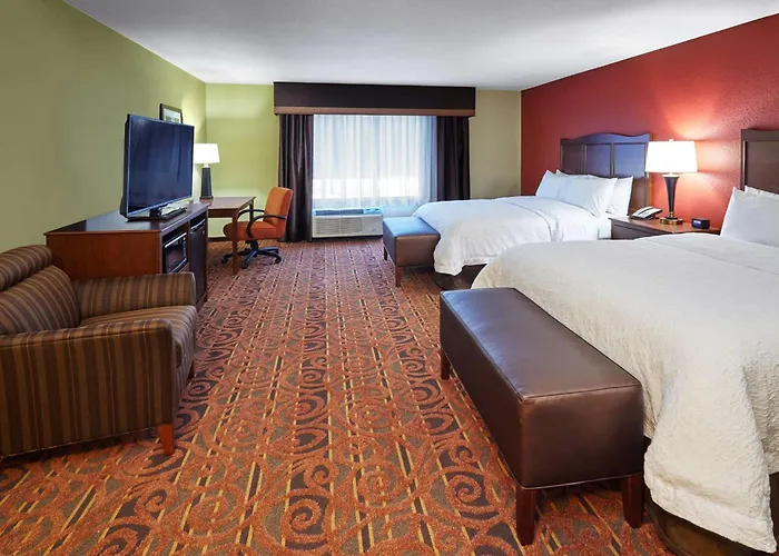Hampton Inn & Suites Milwaukee/Franklin