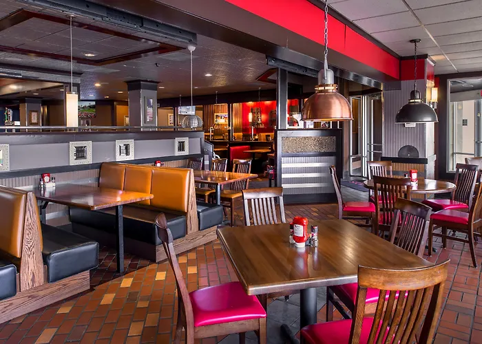Crowne Plaza Hotel St. Louis Airport By Ihg