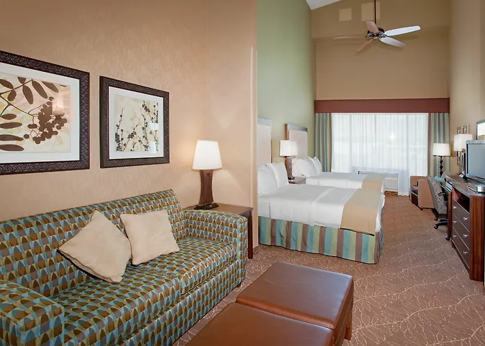 Holiday Inn Express & Suites Logan By Ihg