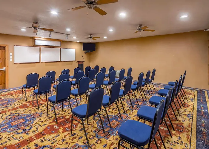 Holiday Inn Canyon De Chelly-Chinle By Ihg