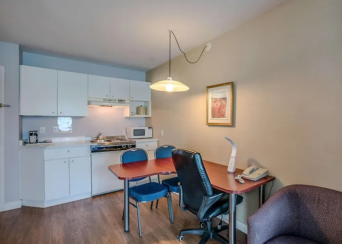 Quality Suites