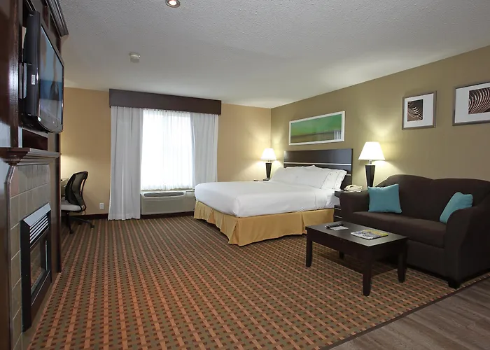 Holiday Inn Express Hotel & Suites Vernon By Ihg