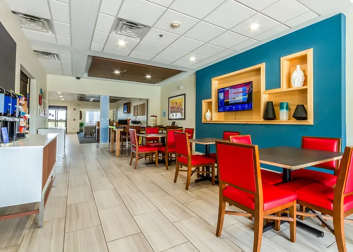 Holiday Inn Express Hotel & Suites Hearne, An Ihg Hotel