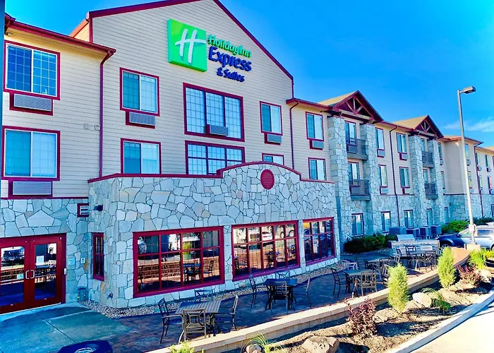 Holiday Inn Express & Suites Cheney By Ihg