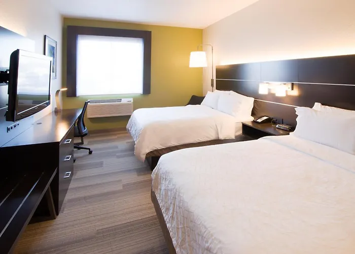 Holiday Inn Express & Suites - Worthington By Ihg