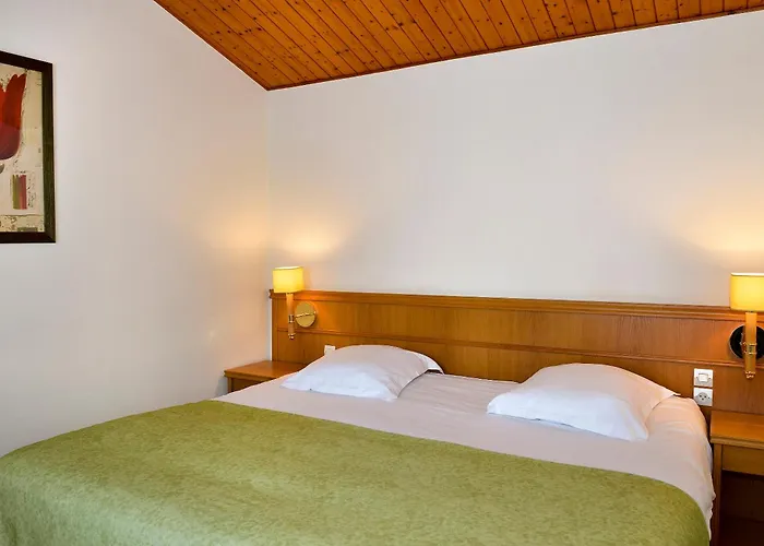 Logis Hotel Val De Vienne