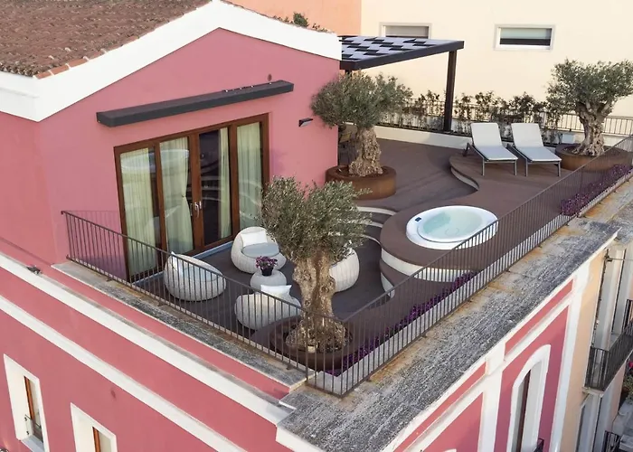 Palazzo Ferrucci Luxury Suites