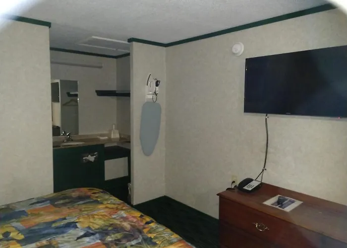 Kensington Inn - Howell
