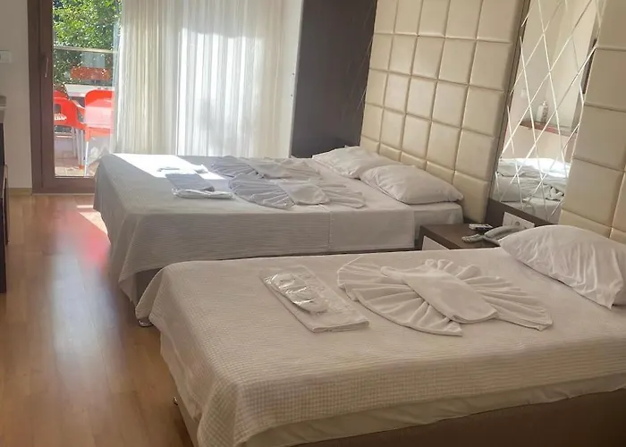 Yuvarlakcay Cinar Butik Otel