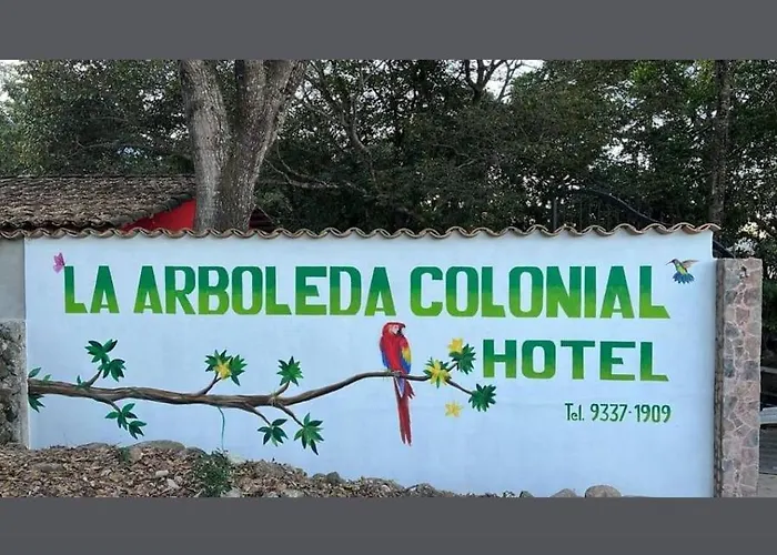 La Arboleda Colonial Hotel