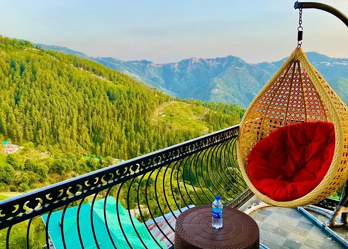 Staynest Mashobra With Balcony- A Peacefull Stay