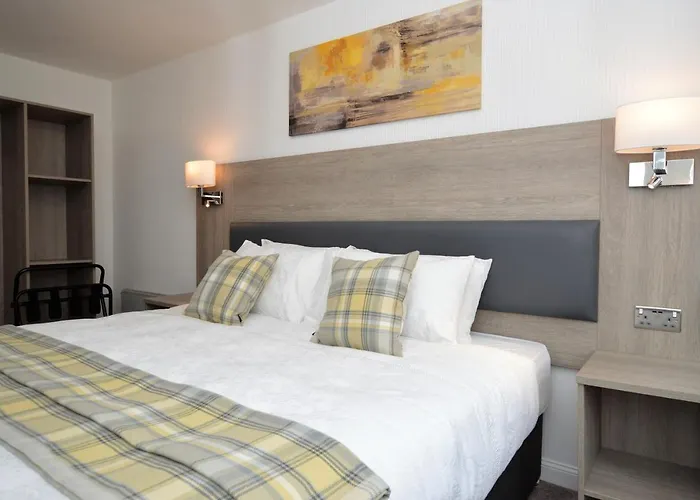 Fyne Rooms