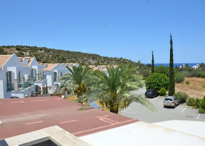 Latchi Escape Hotel&Suites