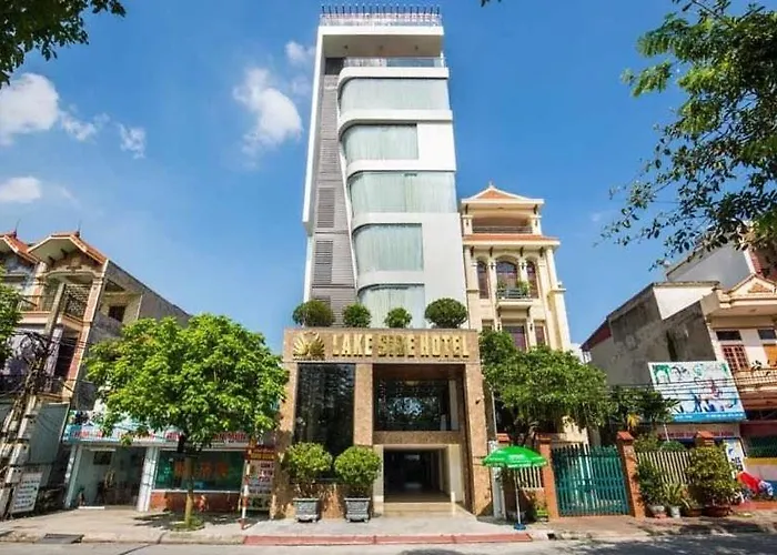 Lake Side Hotel
