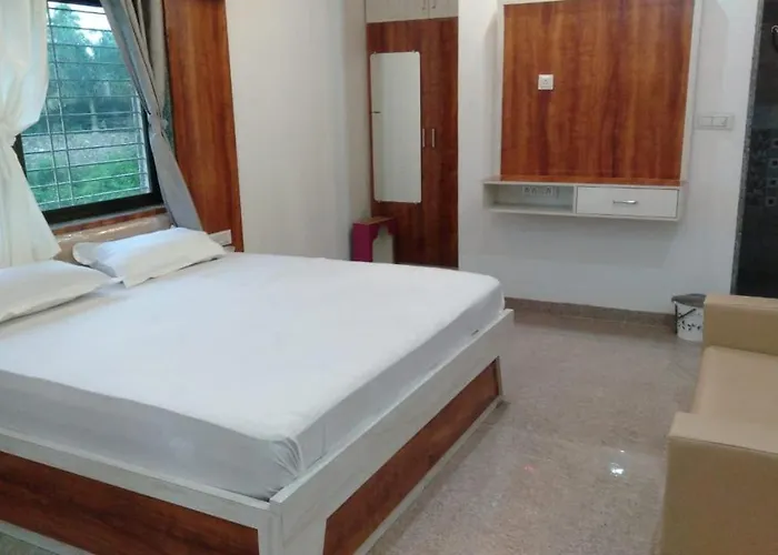 Shree Atithi Highway Hotel