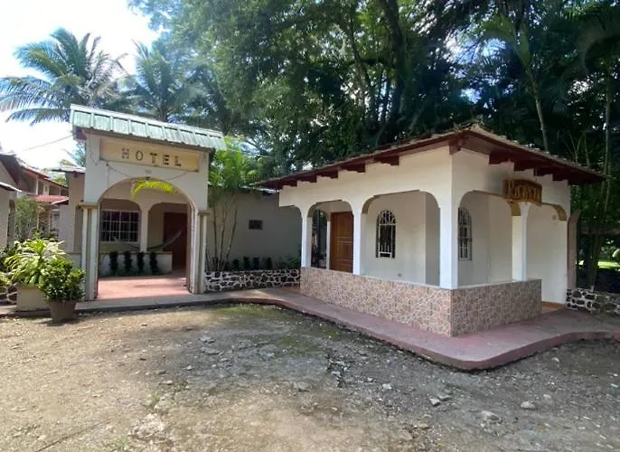 Hotel y Balneario Villa Paraíso