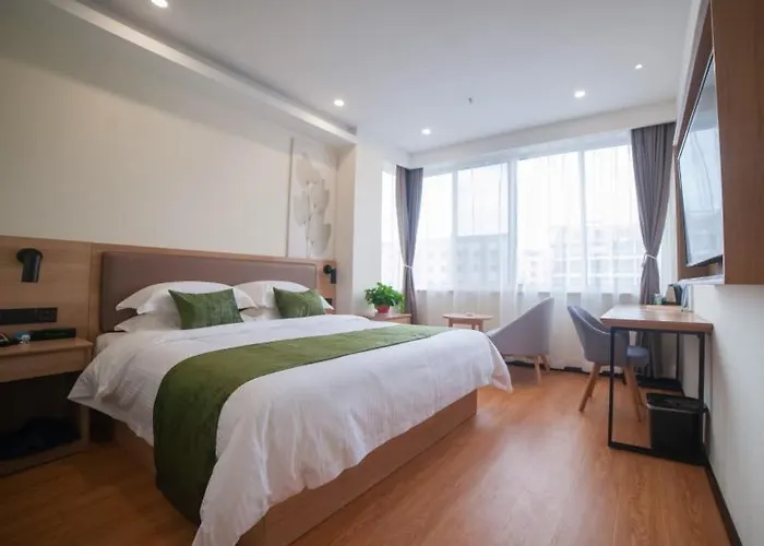 Greentree Inn Express Hotel Suzhou Zhangjianggang Free Trade Zone Central Plaza