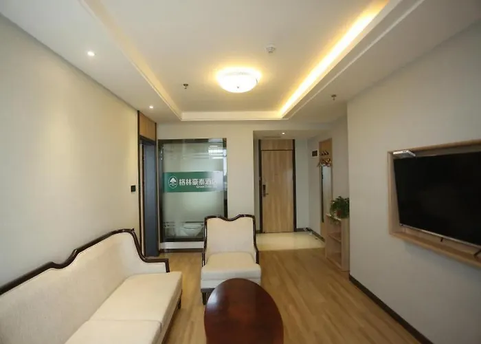 Greentree Inn Anqing East Yingbin Road High-Speed Railway Station