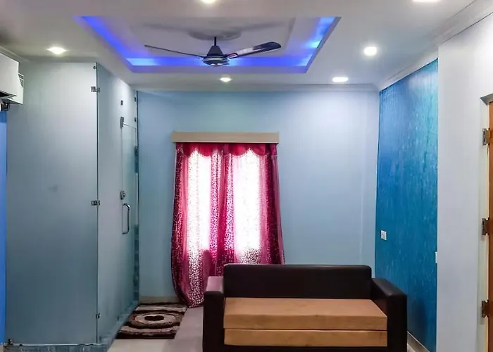 Bobby Premium Residency 350M From Jagannath Temple