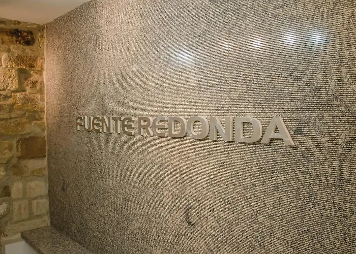 Hotel Fuente Redonda Luxury