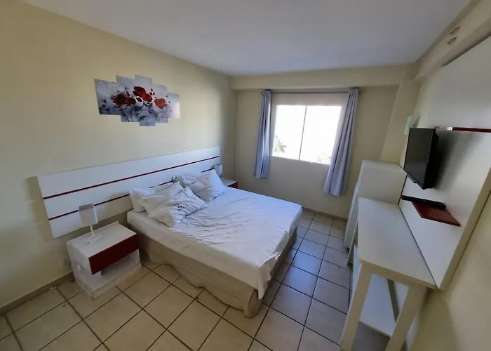 Apartamento Giardino 212 sem parques