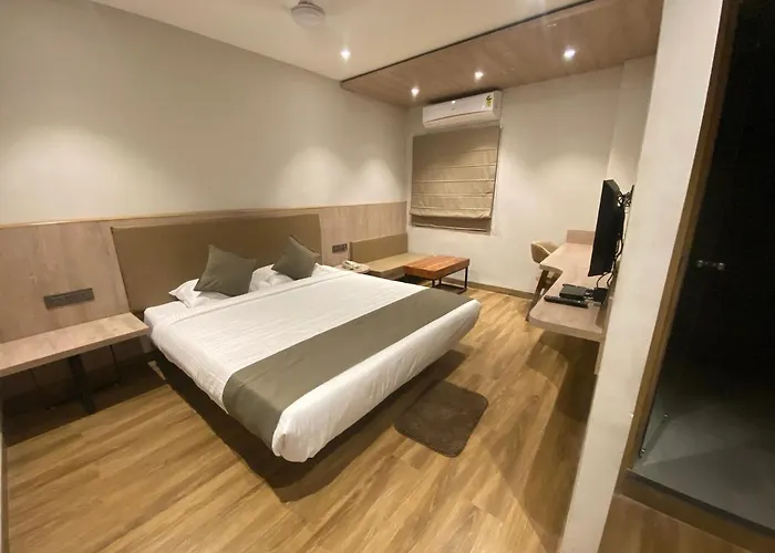 Firangipani Suites - A Corporate Boutique Hotel