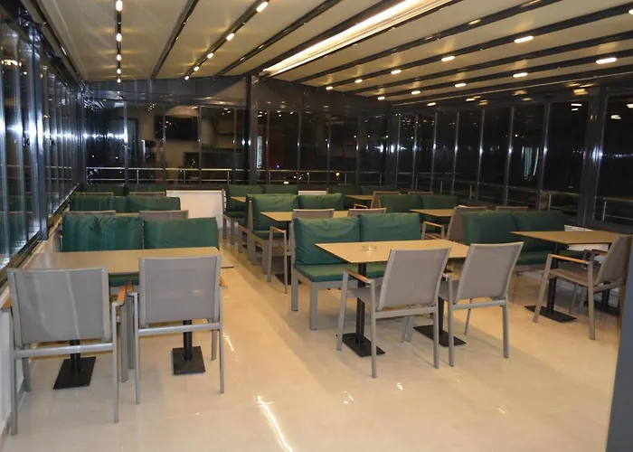 Akbuek Tas Otel
