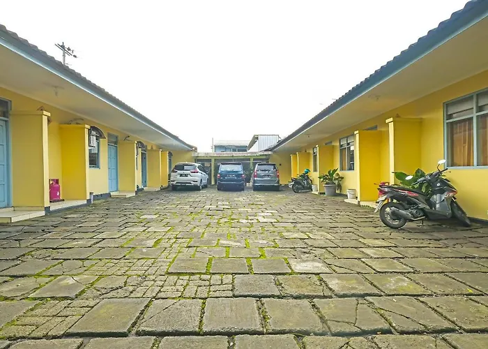 Oyo 92486 Hotel Permata 3