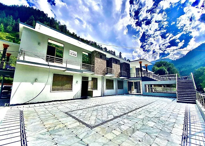 River Garden Hotel And Resort