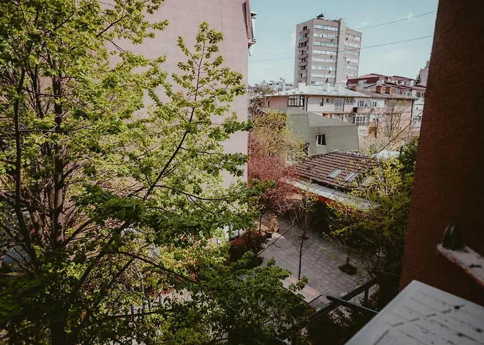 Bloom Suites