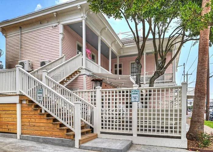 Sugars Inn Room 2 Boutique Hotel One Mile To Beach