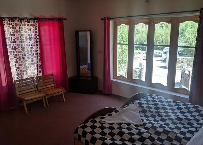 Wachan Guest House Hunder, Nubra Valley
